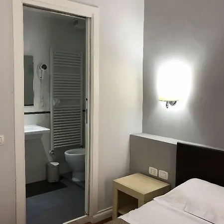 Elle Cavour Gasthuis 4*