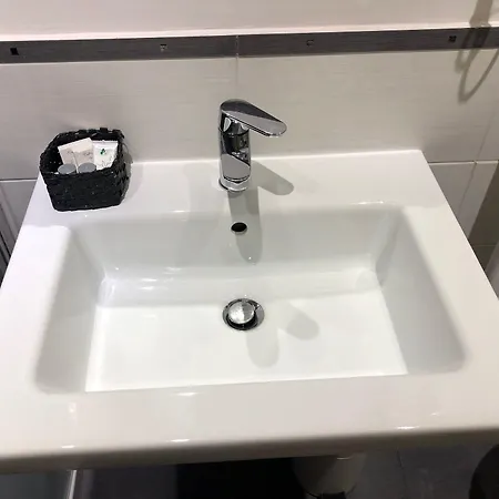 Gasthuis Elle Cavour Rome