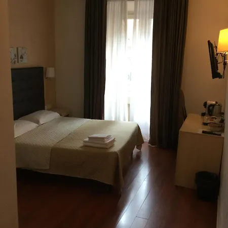 Elle Cavour Gasthuis 4*