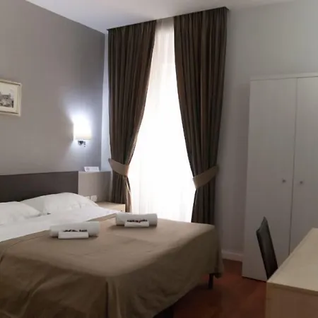 Gasthuis Elle Cavour 4*