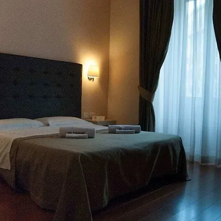 Gasthuis Elle Cavour 4*