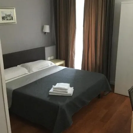 Elle Cavour Gasthuis Rome